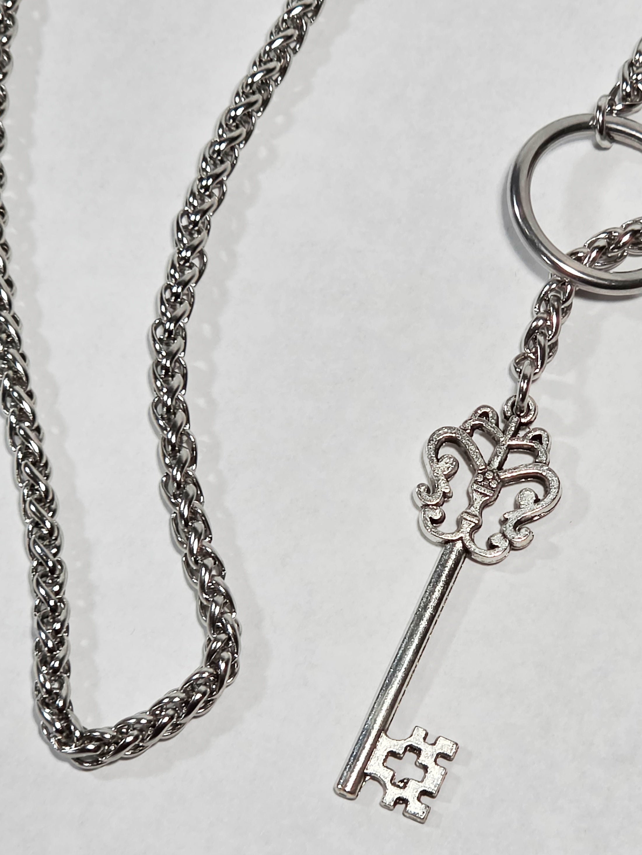 'Hecate' 26.5" Stainless Steel Wheat Chain with Key Pendant
