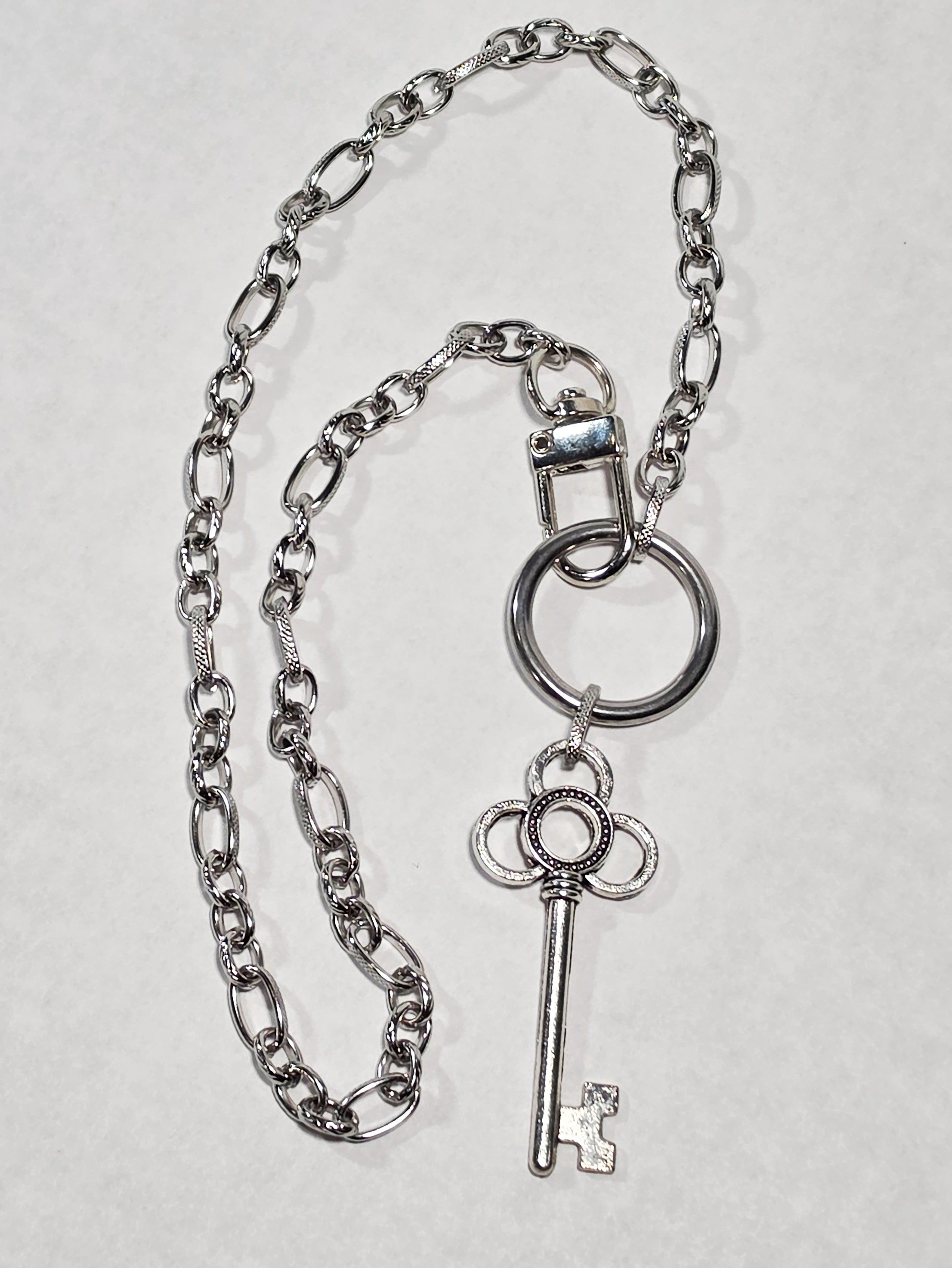 Stainless Steel Chain 16" with Clip and Key Pendant Collar
