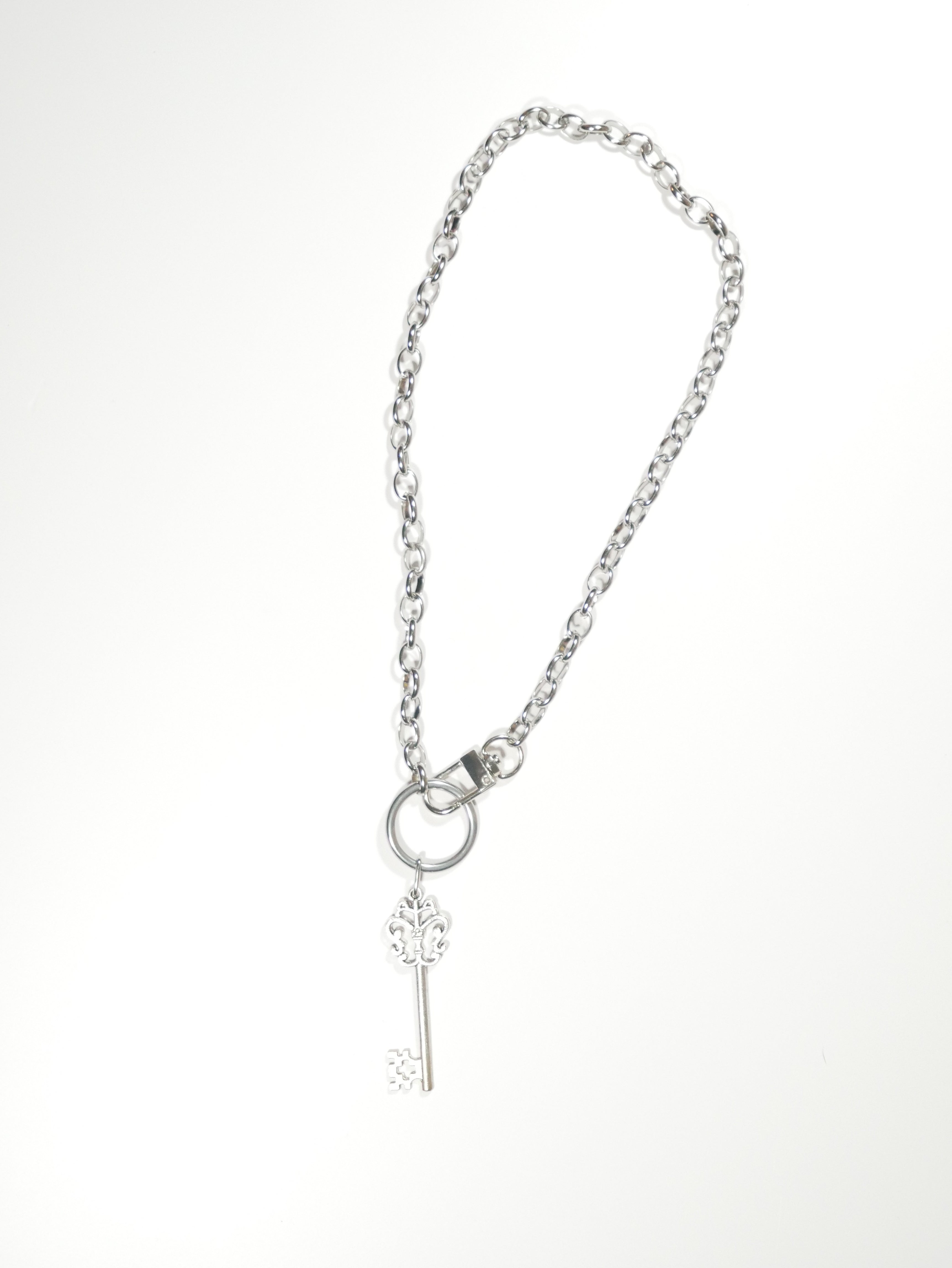 Stainless Steel Chain 18" with O-Ring Collar with Clip And Key Pendant